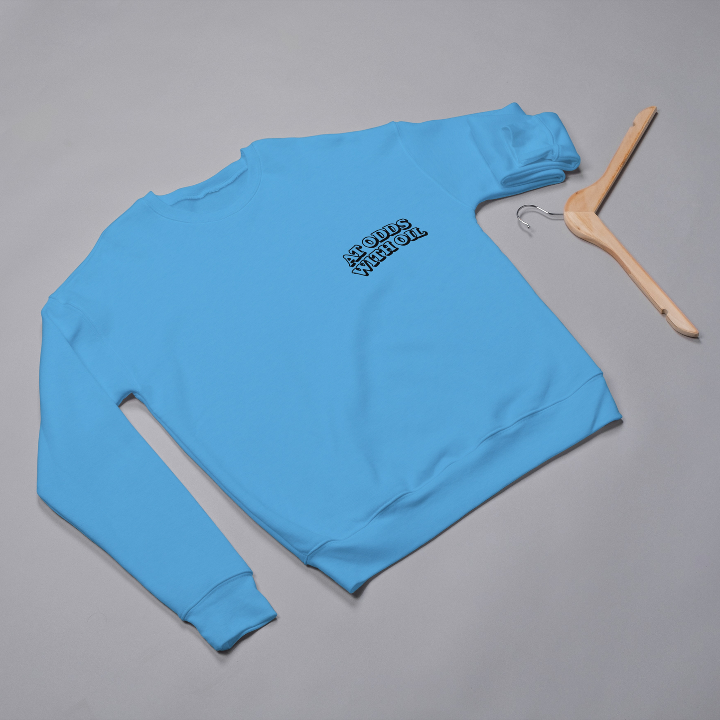 At Odds Sweatshirt / Pigment Dyed Blue